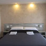 El Encuentro Hostel Villanueva De La Vera