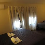 El Encuentro Hostel *