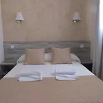 El Encuentro Hostel *