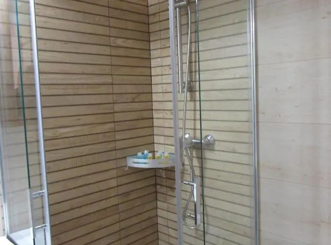 Hostal El Encuentro *