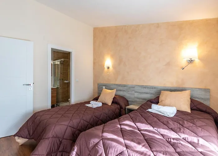 Hostal El Encuentro *