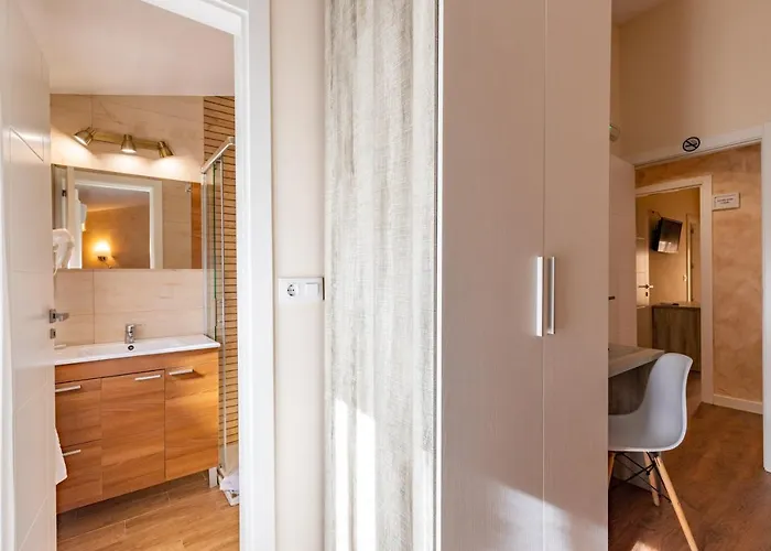 Hostal El Encuentro Villanueva De La Vera