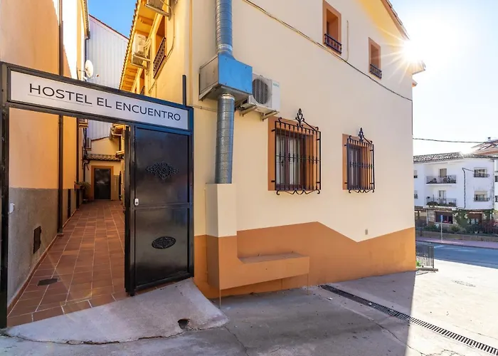 Hostal El Encuentro *